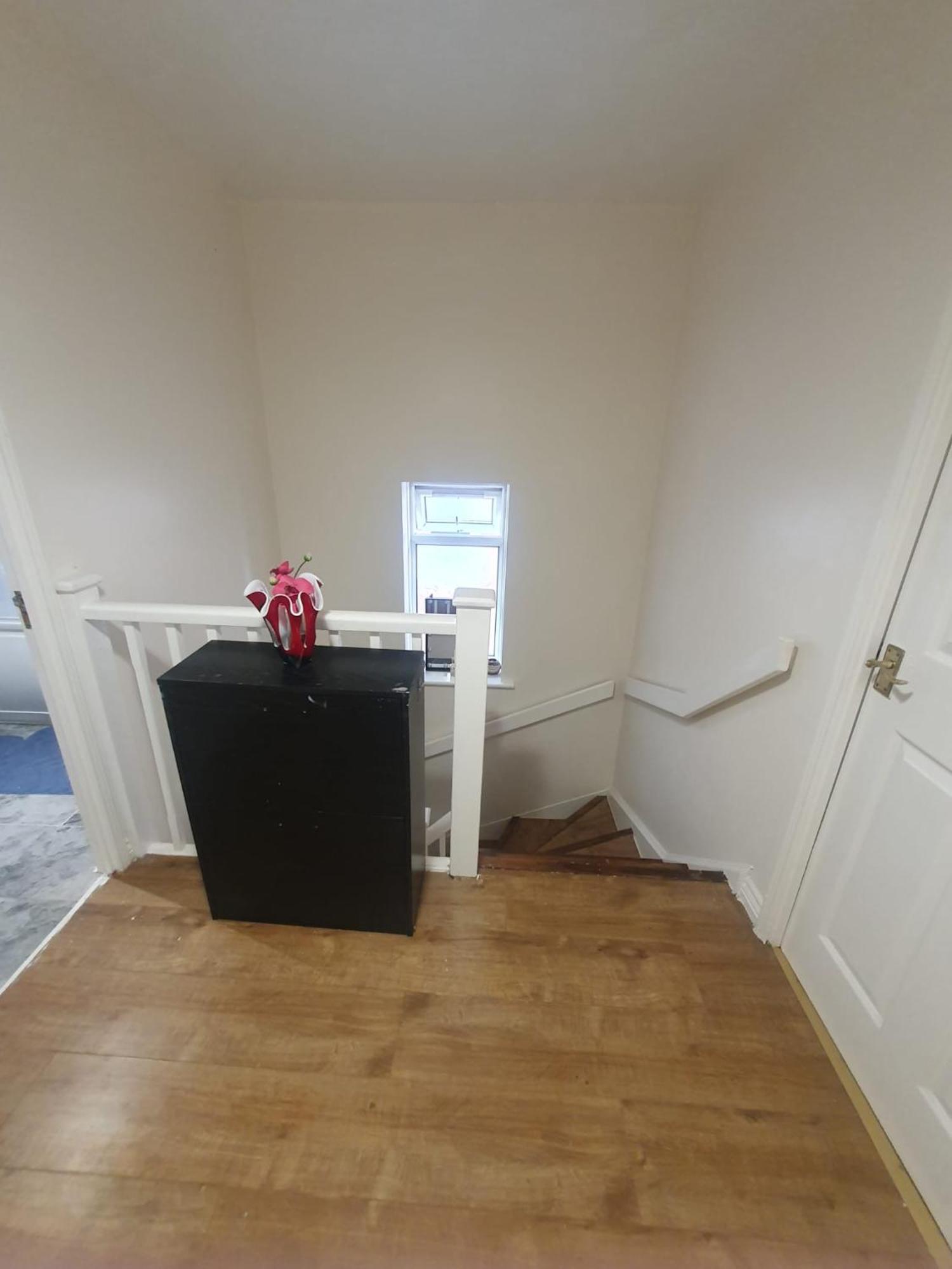 Double Size And Single Room In Barking Barking  Eksteriør bilde